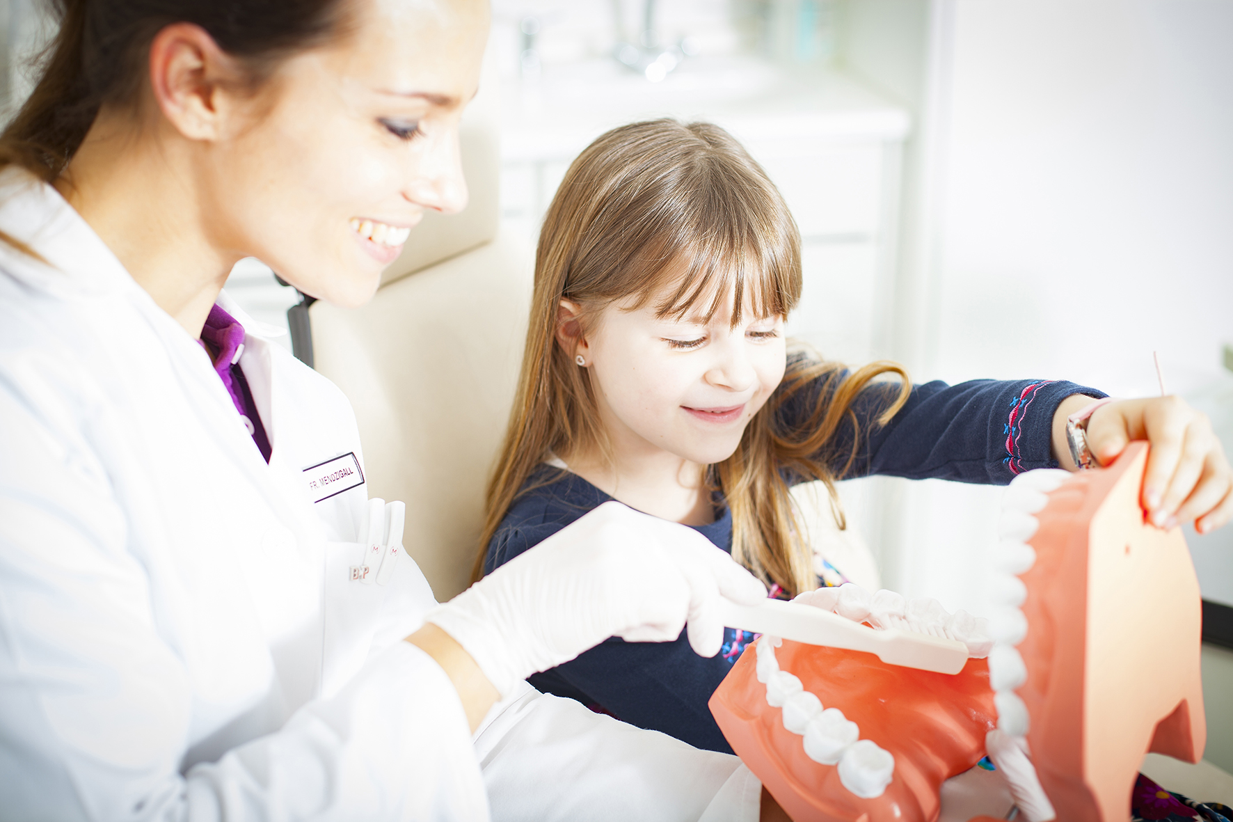 Beratung zu Zahncremes für Kinder